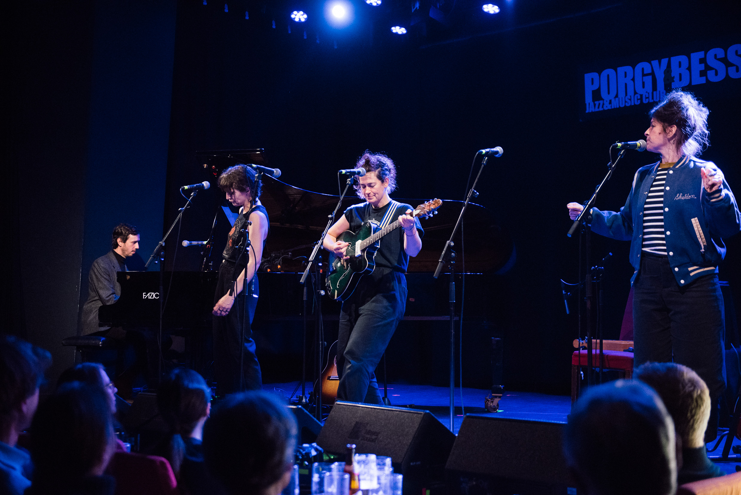 The Songs of Joni Mitchell (c) Hanna Pribitzer