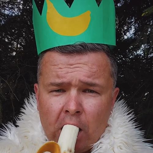 There’s a new king.