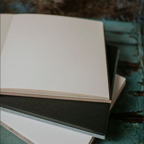 We add guest books to our offer.
