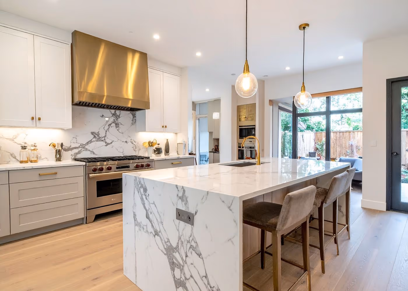 Embracing Modern Kitchen Design