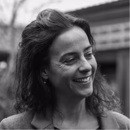 Foto de Sara Edwards, directora de proyectos Bosko