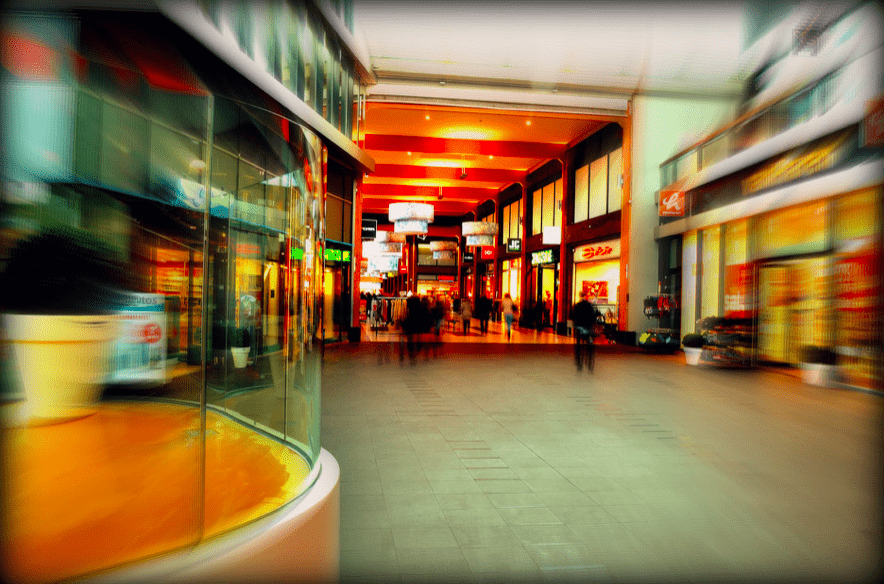 ¿Por qué son tan importantes las tiendas físicas y los exhibidores? El Rol de la Tecnología en la Transformación del Nuevo Retail.