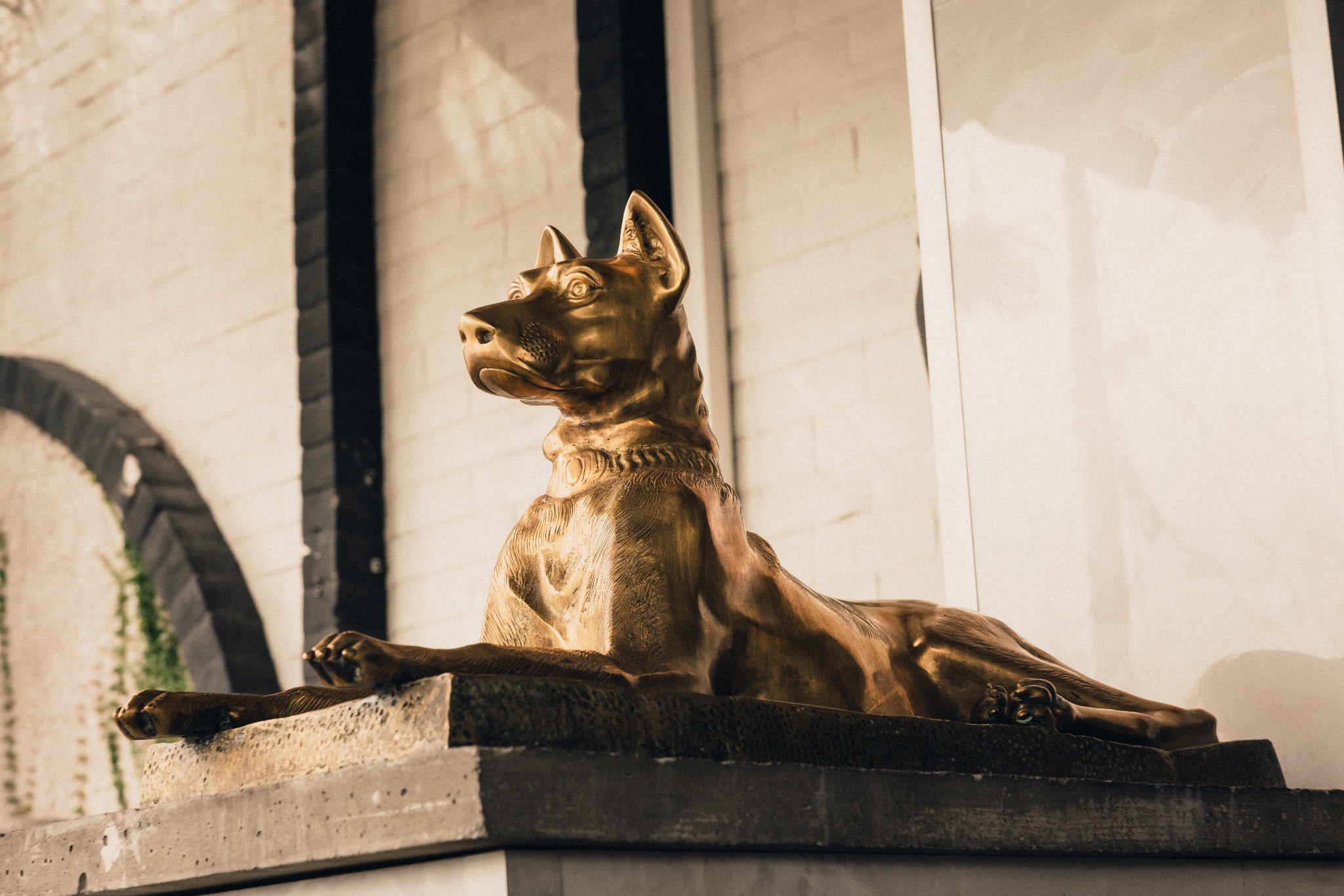 Gold sculptures at the entrance