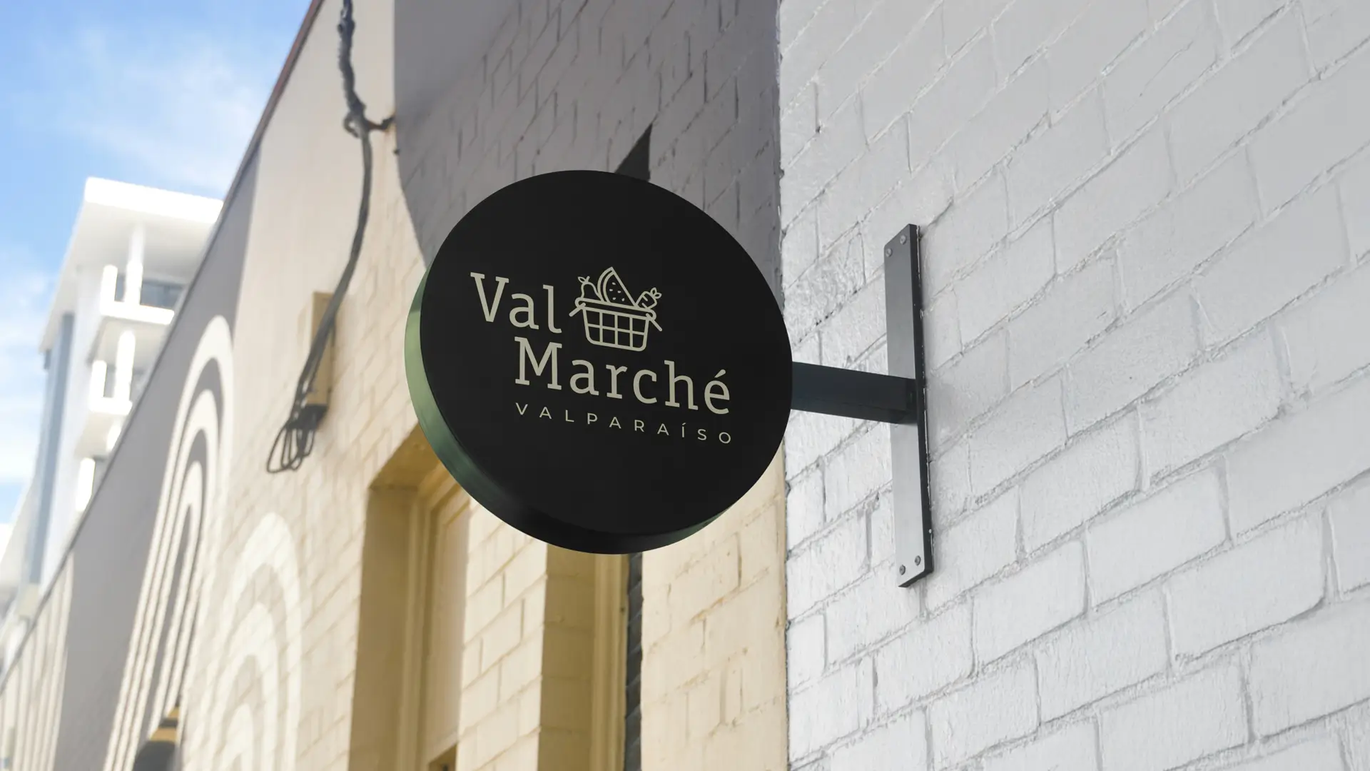 Circle Sign Val Marché