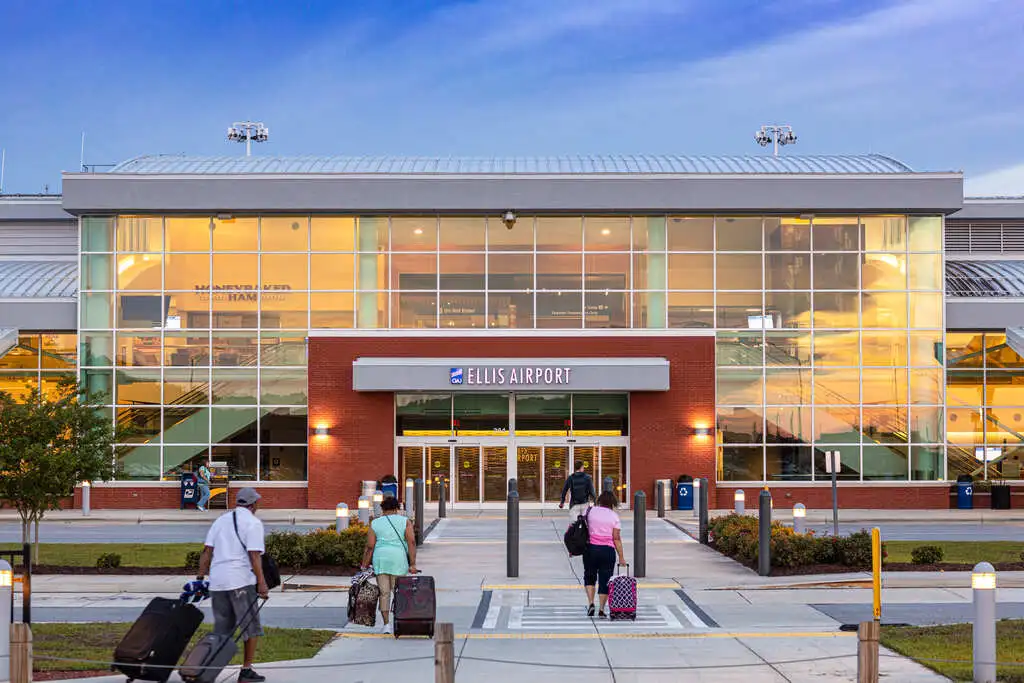 OAJ Airport