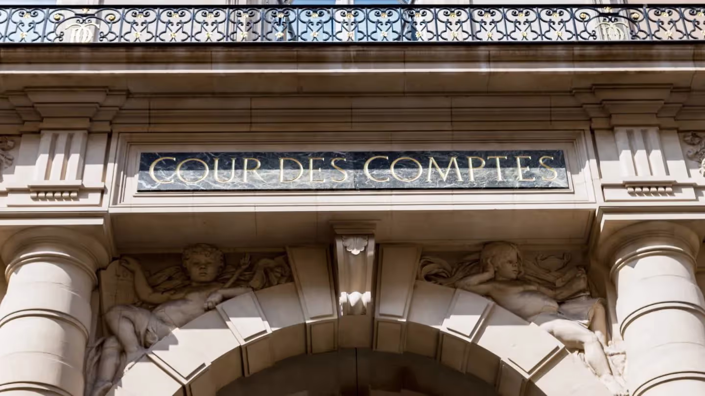 La Cour des comptes tire la sonnette d’alarme sur le niveau de la dette publique