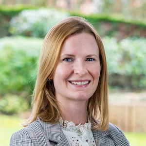 Manon Cosyn-Martin, CFA