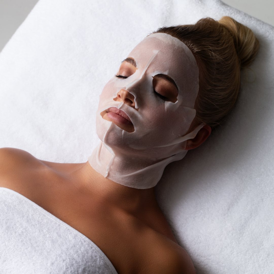 Hjúkrunarfræðingar hjá Húðfegrun í Reykjavík sem veita faglega ráðgjöf um Dermapen og microneedling húðmeðferðir.