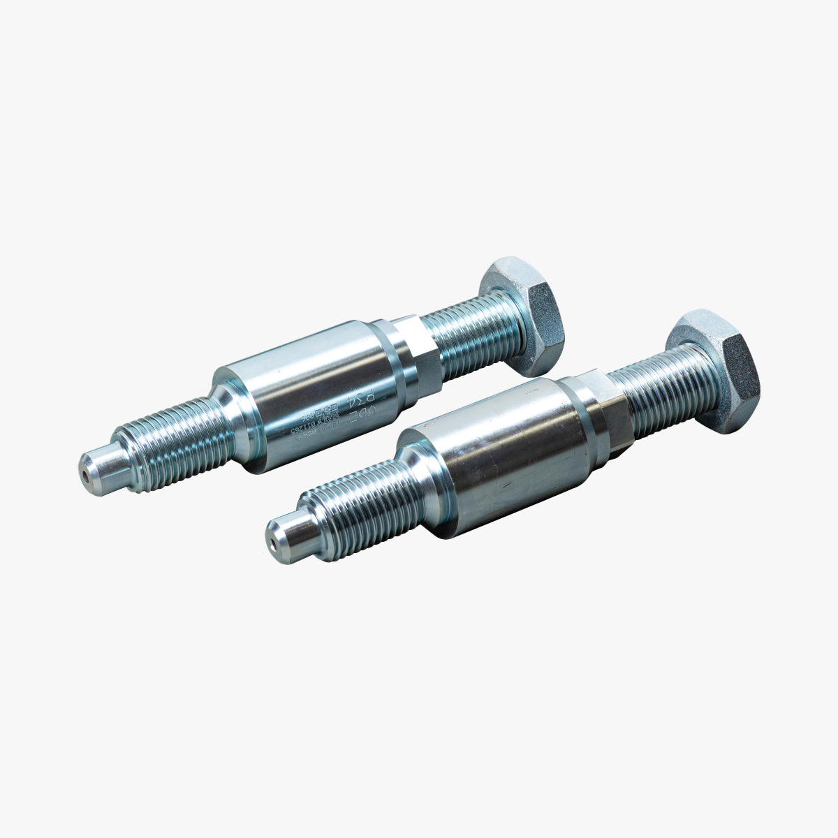 2 x VDZ.P34 Recovery Adaptor Pins For DAF XG/XF Trucks