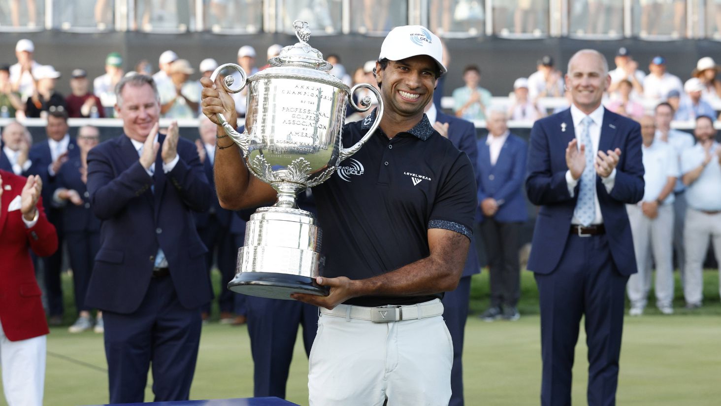 This is a custom description