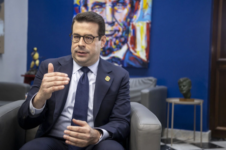 El secretario de la Gobernación sostuvo que los problemas de generación quedaron atrás, aunque reconoció apagones por transmisión