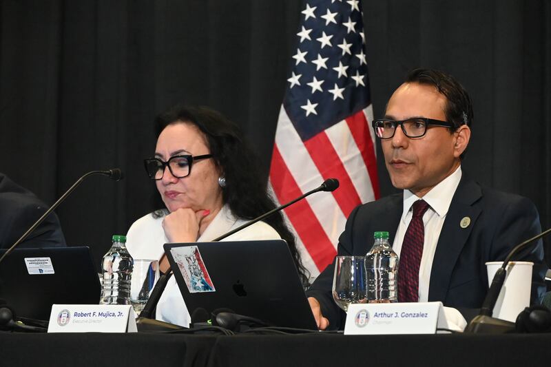 Robert Mujica informó que el grupo insistió en reclamar cerca de $12,000 millones