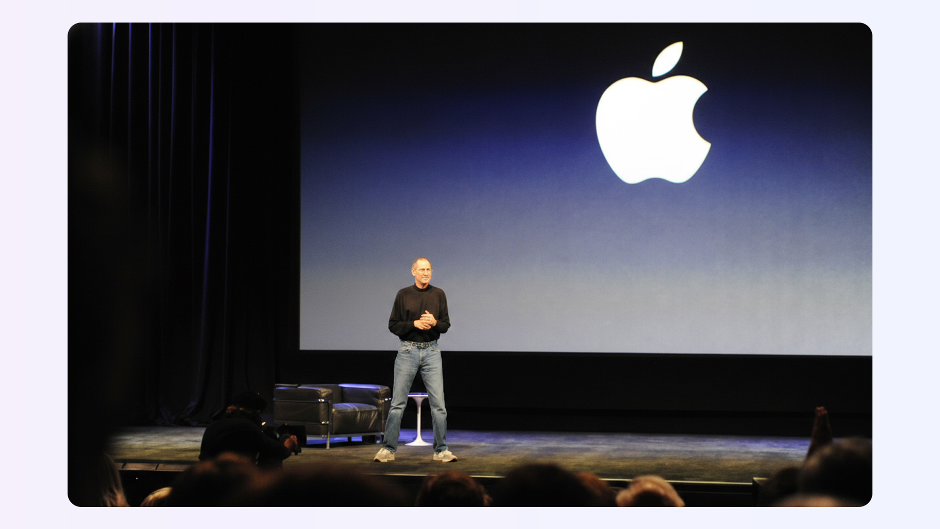 Steve Jobs standing in silence on Macworld stage before announcing the iPhone in 2007