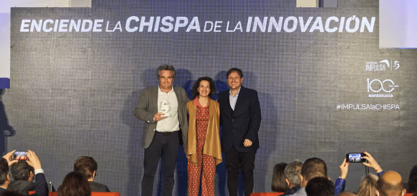 Ganadores del bloque Santalucía Impulsa Startups en el reto de Traveltech Viewtravel