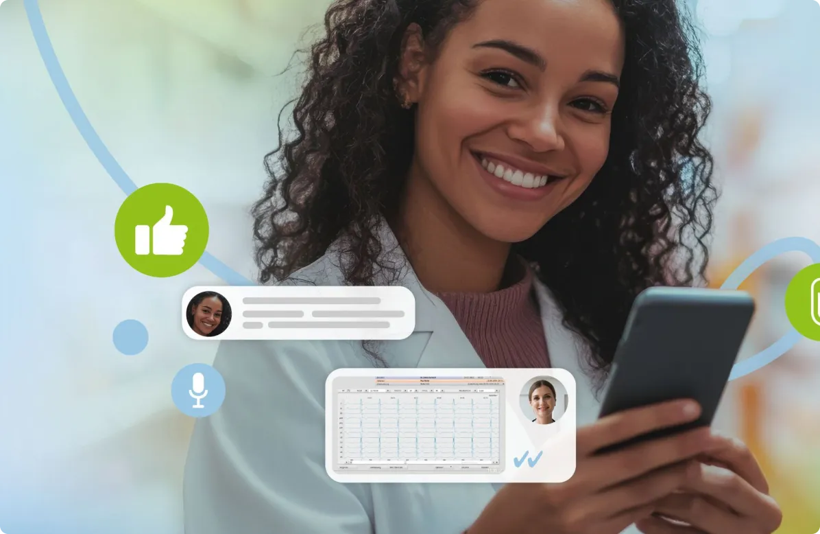 Lächende Ärztin hält ein Smartphone, mit eingeblendeten Sprachaufnahme und Chat-Nachrichten.