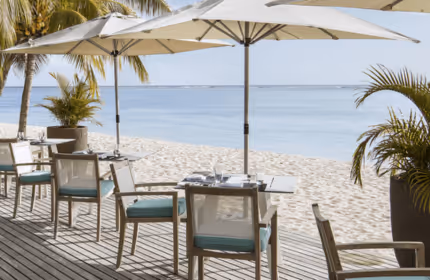 La plage, partenaire de LUX* Le Morne muse villas