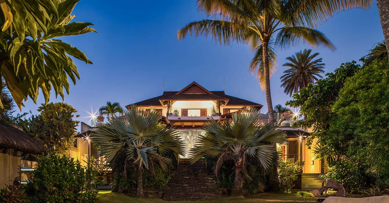 Villa Zebra Moon By night - Muse Villa