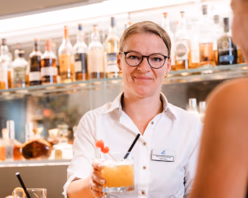 Aline Dombrowski Chef de Service