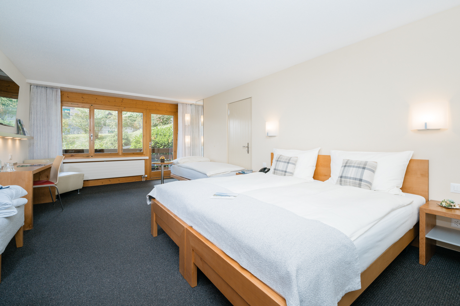 Familienzimmer mit Balkon