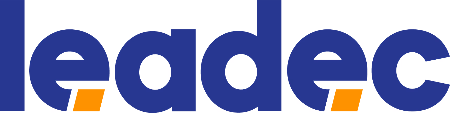 Leadec Firmenlogo in dunkelblauer Schrift mit orangen Akzenten.