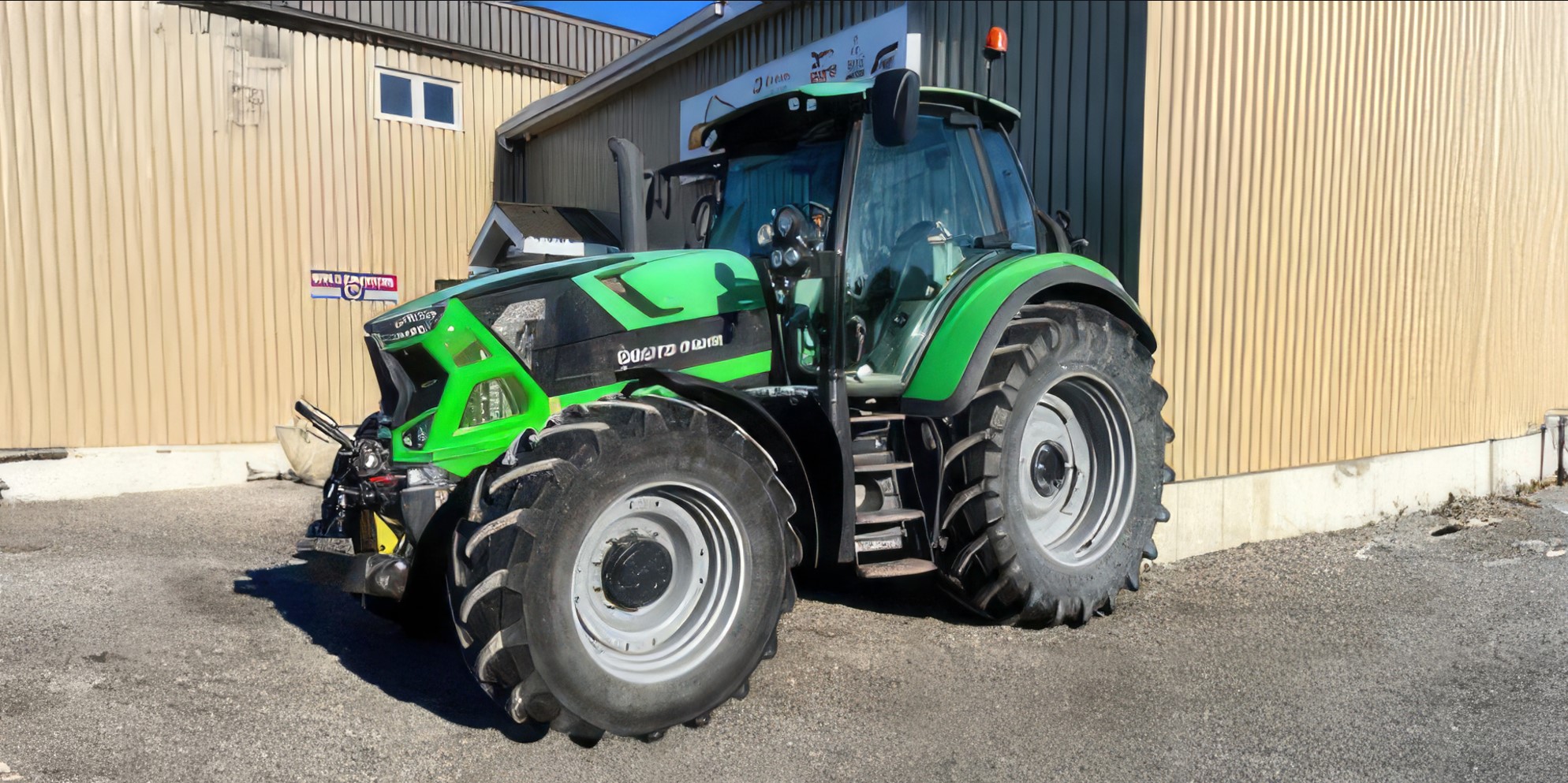 Un tracteur 2019 DEUTZ-FAHR - 6175 RCSHIFT