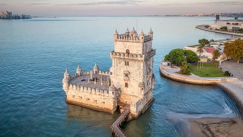 Arrive in Lisbon and check in at the elegant Four Seasons Hotel Ritz Lisbon. In the evening, gather with fellow travellers and the journey team for a celebratory welcome dinner featuring fresh local cuisine and authentic Portuguese entertainment. This festive start offers a perfect opportunity to connect with your group, relax after your journey, and immerse yourself in the city’s vibrant culture and warm hospitality in luxurious surroundings before the adventure begins.