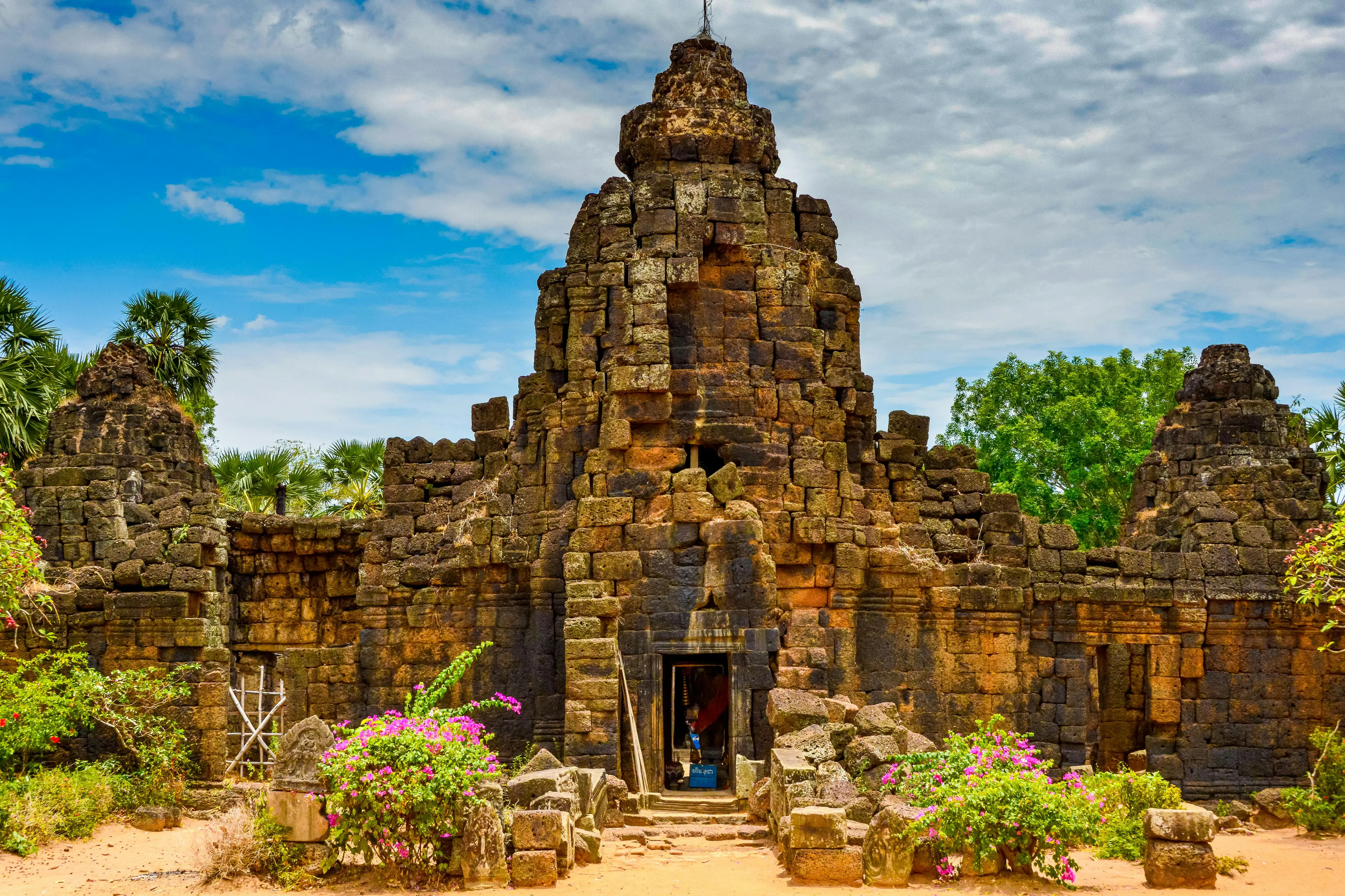 Fly by private jet from Laos to Cambodia and settle into your Courtyard Suite at Amansara. Enjoy lunch onboard before an afternoon of tailored exploration with your private guide. Visit Ta Prohm, a captivating jungle temple where trees intertwine with ancient ruins. Unwind over a half-board dinner at Amansara or opt for the vibrant Phare Cambodian Circus-an electrifying show of acrobatics and storytelling, perfect for a magical family night out.