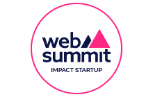 Logotipo do Web Summit com a frase Impact Startup.