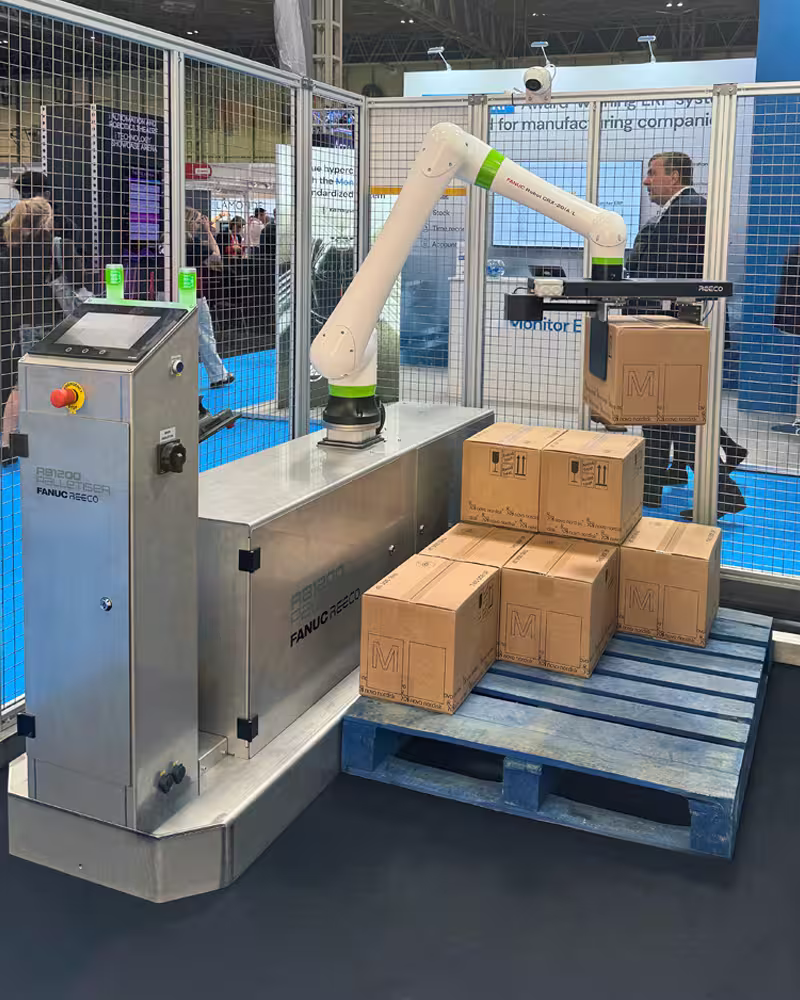 Reeco's Robotic Packing and palletising solutions like OMRON or FANUC Cobot arms
