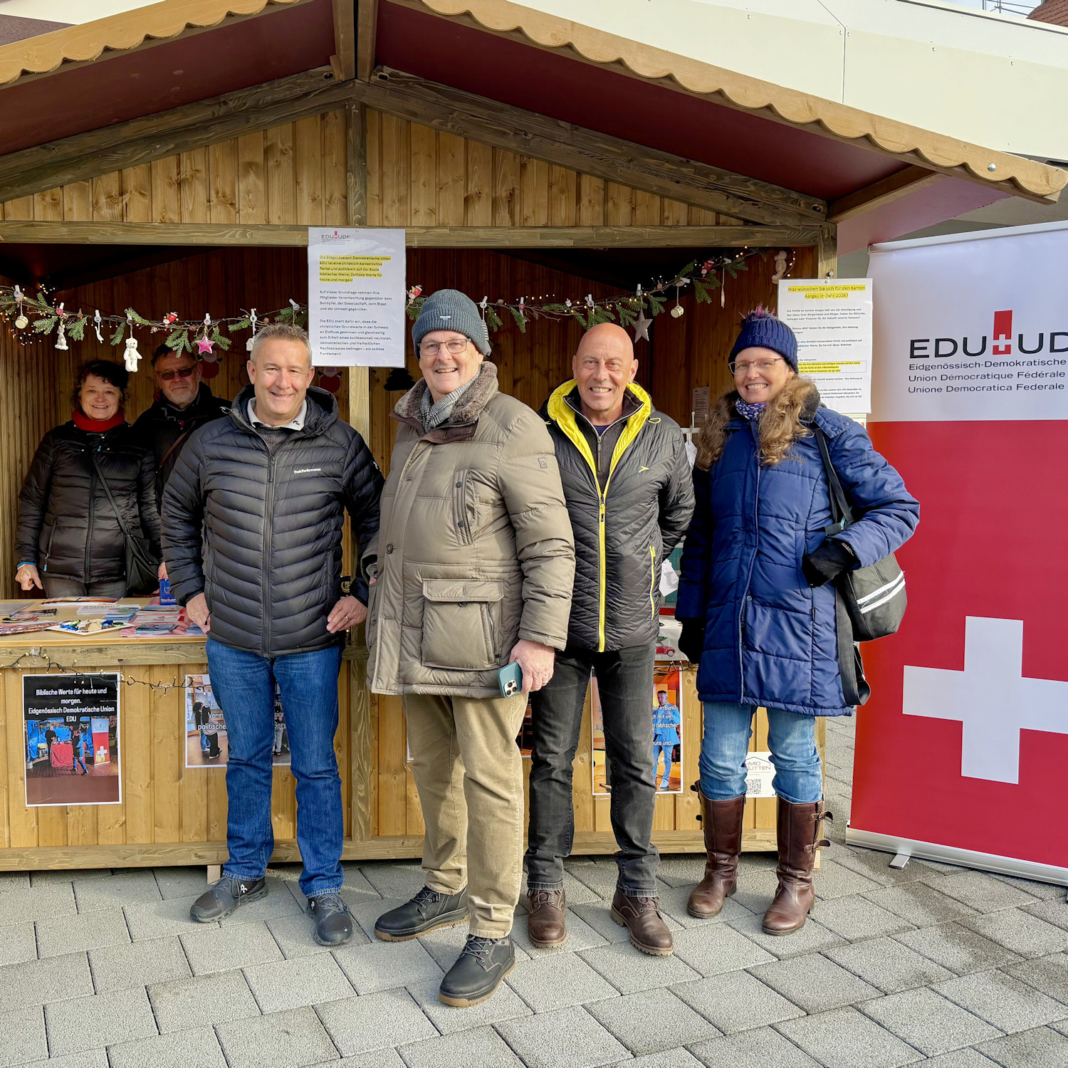 Zu Besuch bei der EDU Bezirk Brugg am Weihnachtsmarkt in Lupfig (28.11.25)
