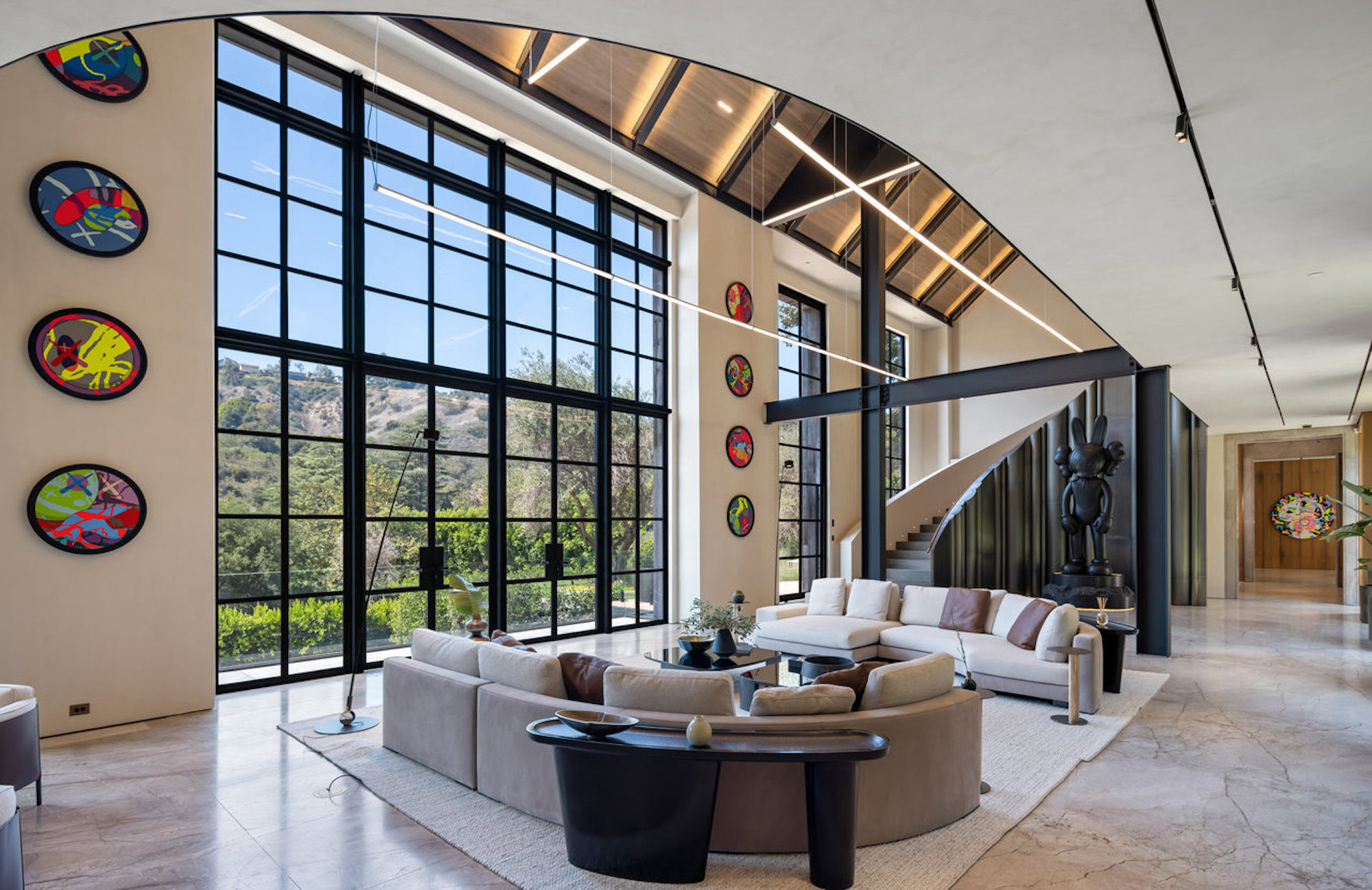 Hillside residential construction, Los Angeles Westside