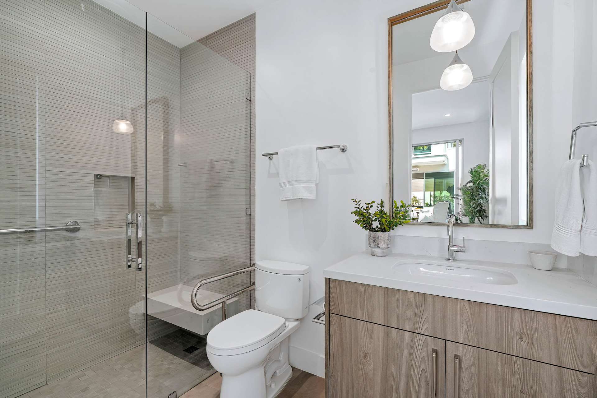 Fairburn Ave, Los Angeles – gallery photo 23