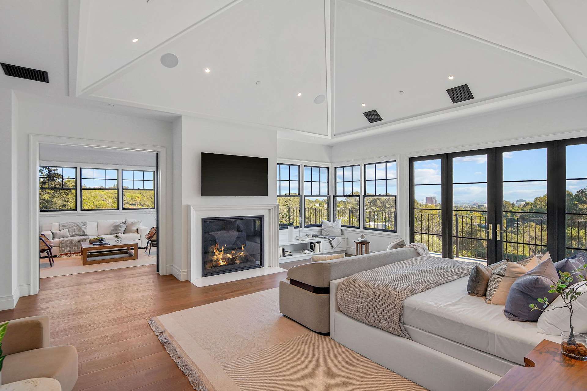 Oakmont Dr Los Angeles – gallery photo 15