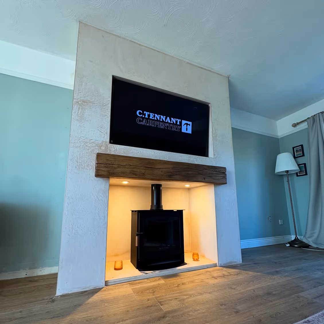 Chimney breast - full shot.