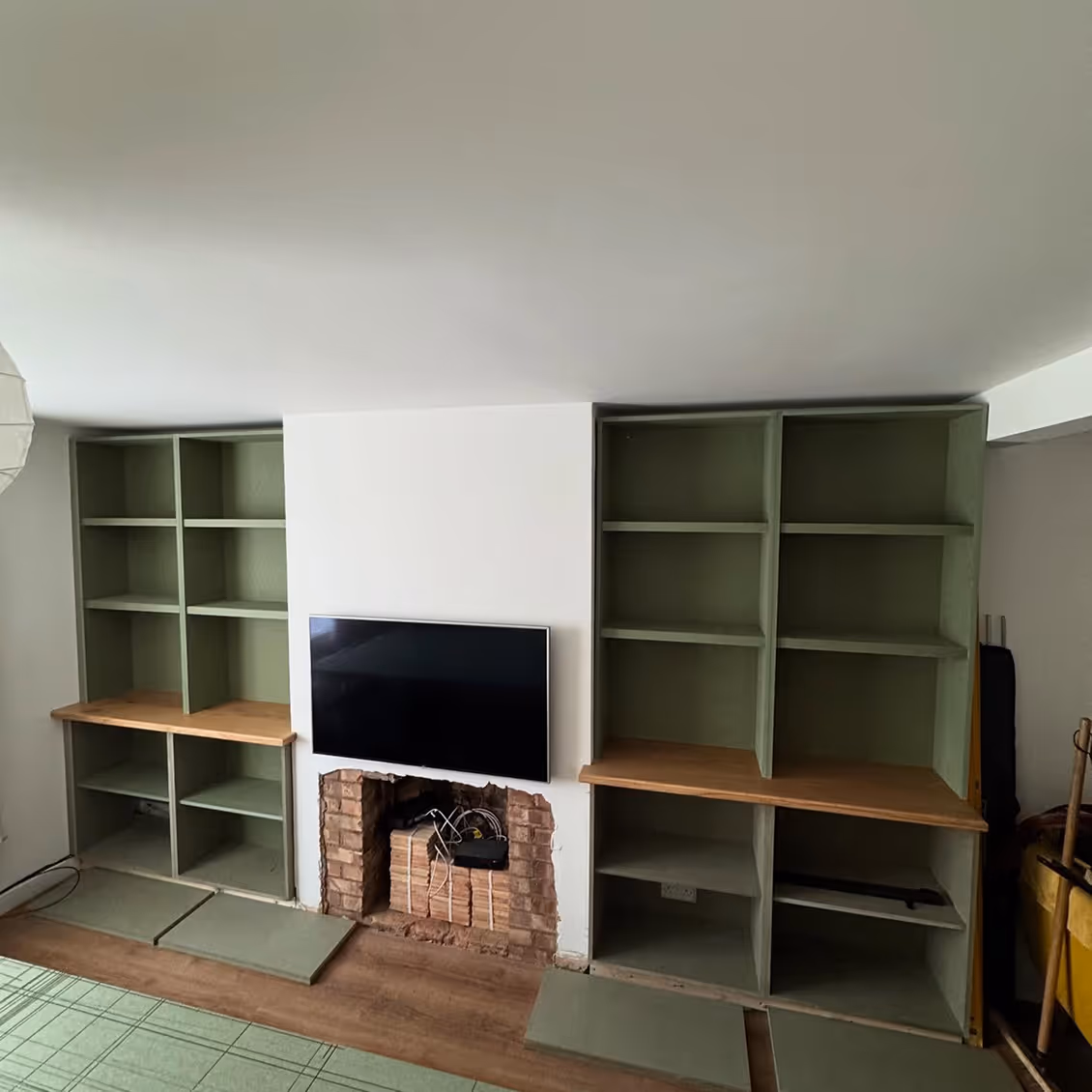 Alcove units without doors on