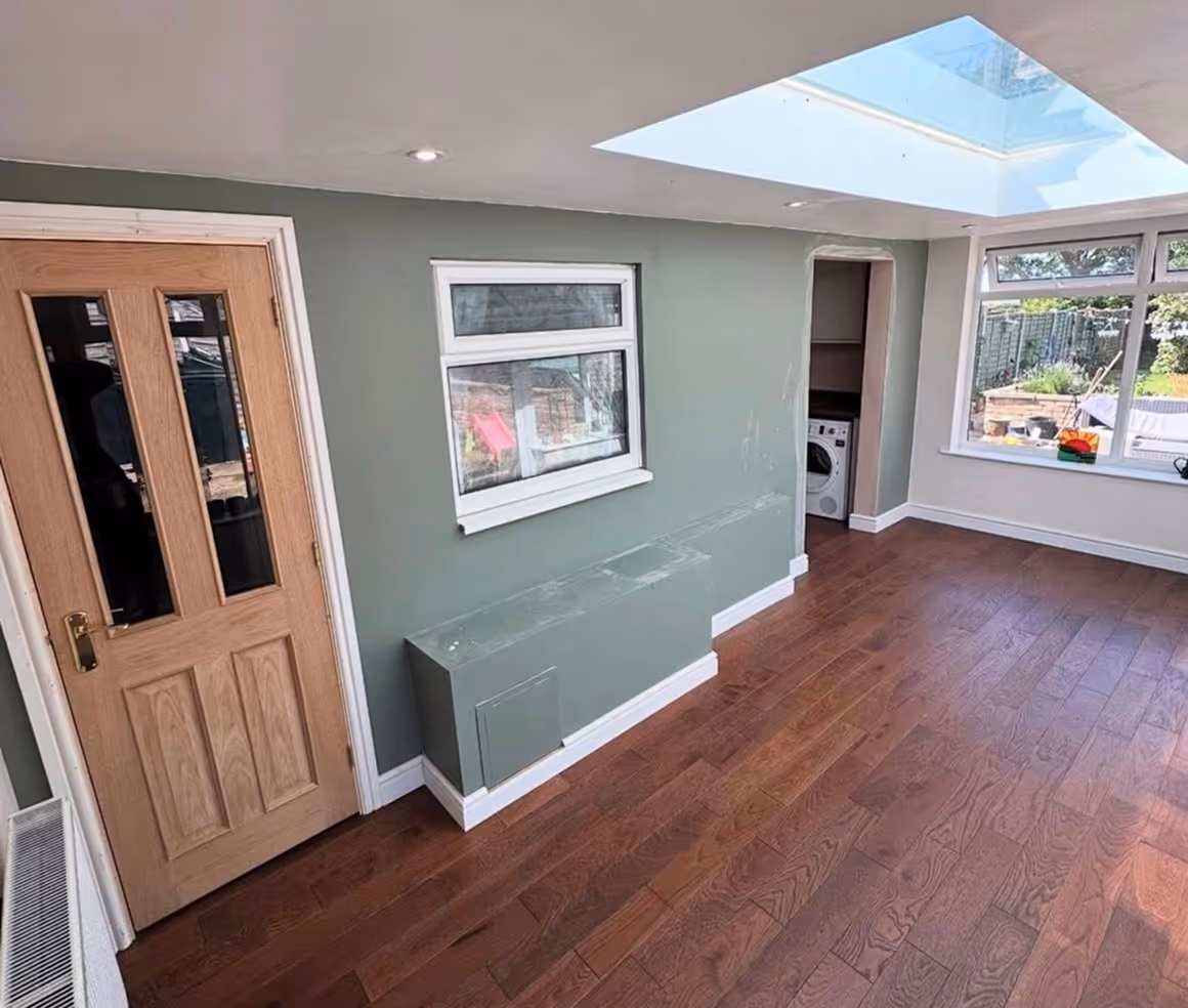 Oak flooring in a green room