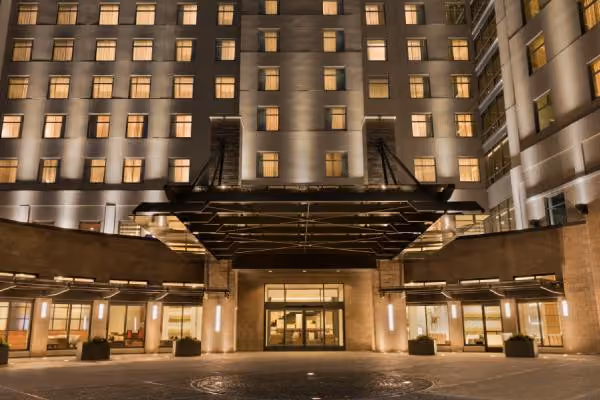 Entrance of Embassy Suites by Hilton Berkeley Heights