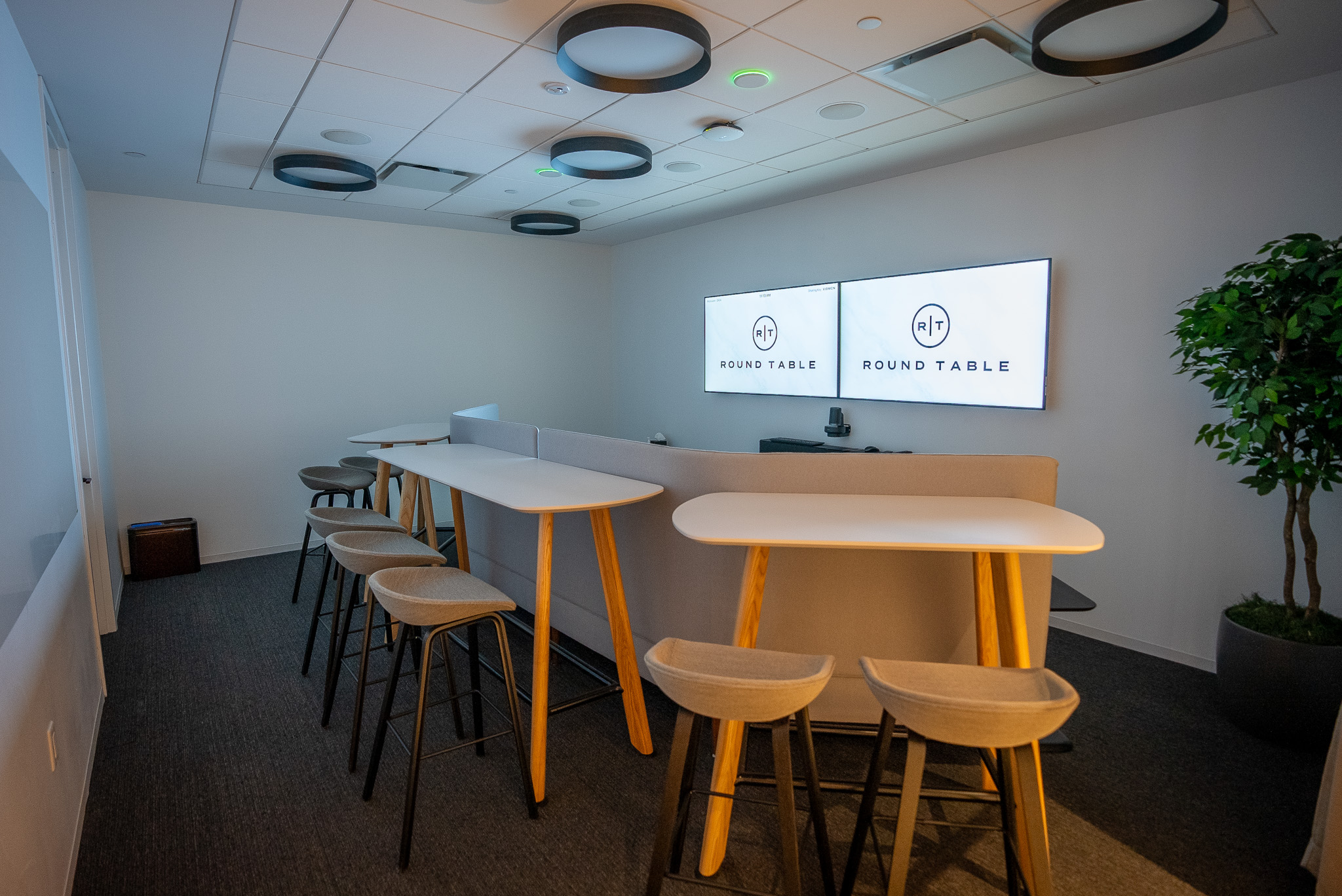 A high end rentable meeting space in Berkeley Heights