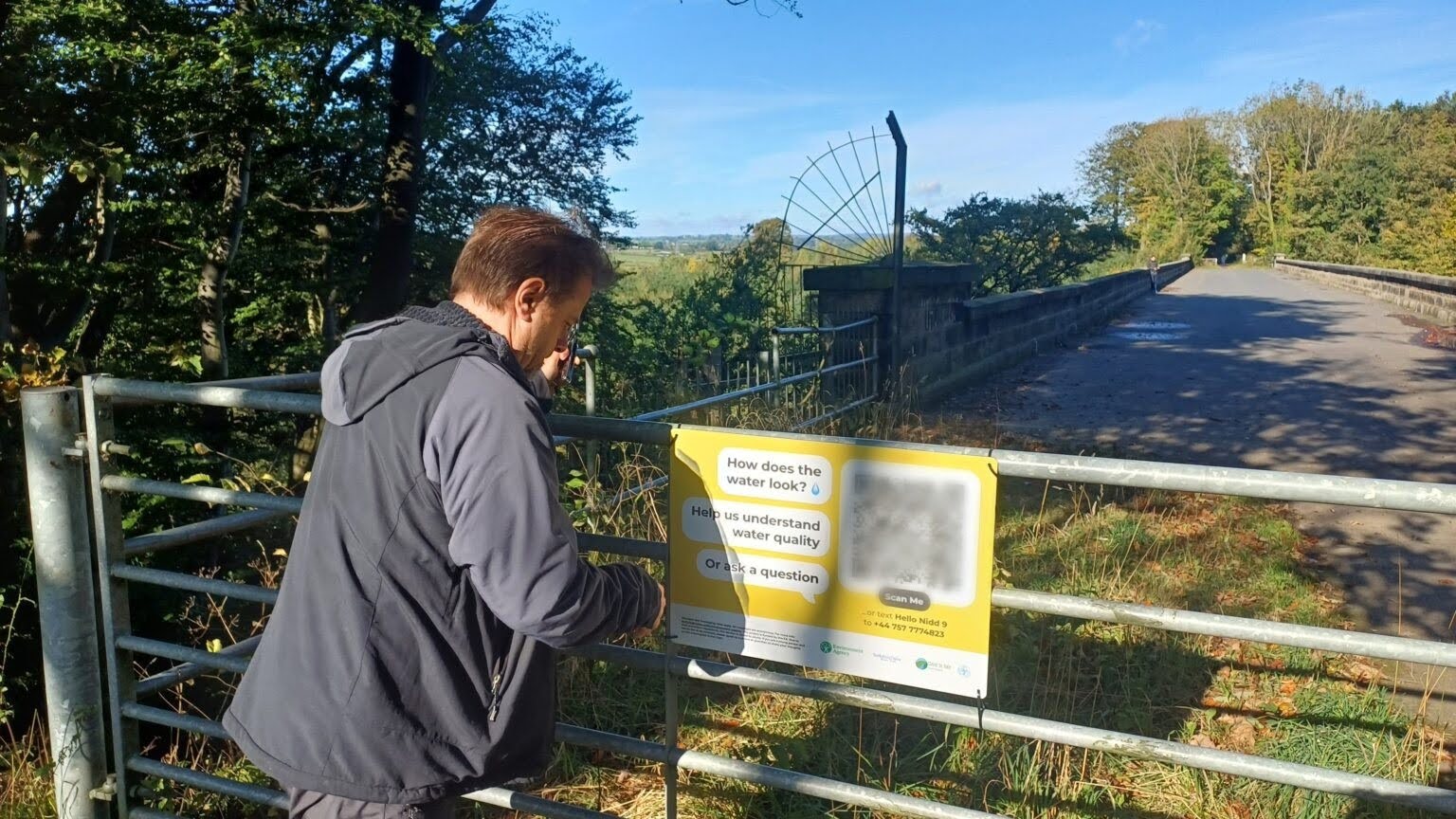 An example of Hello EA's citizen science signage used across local bathing sites within the UK.
