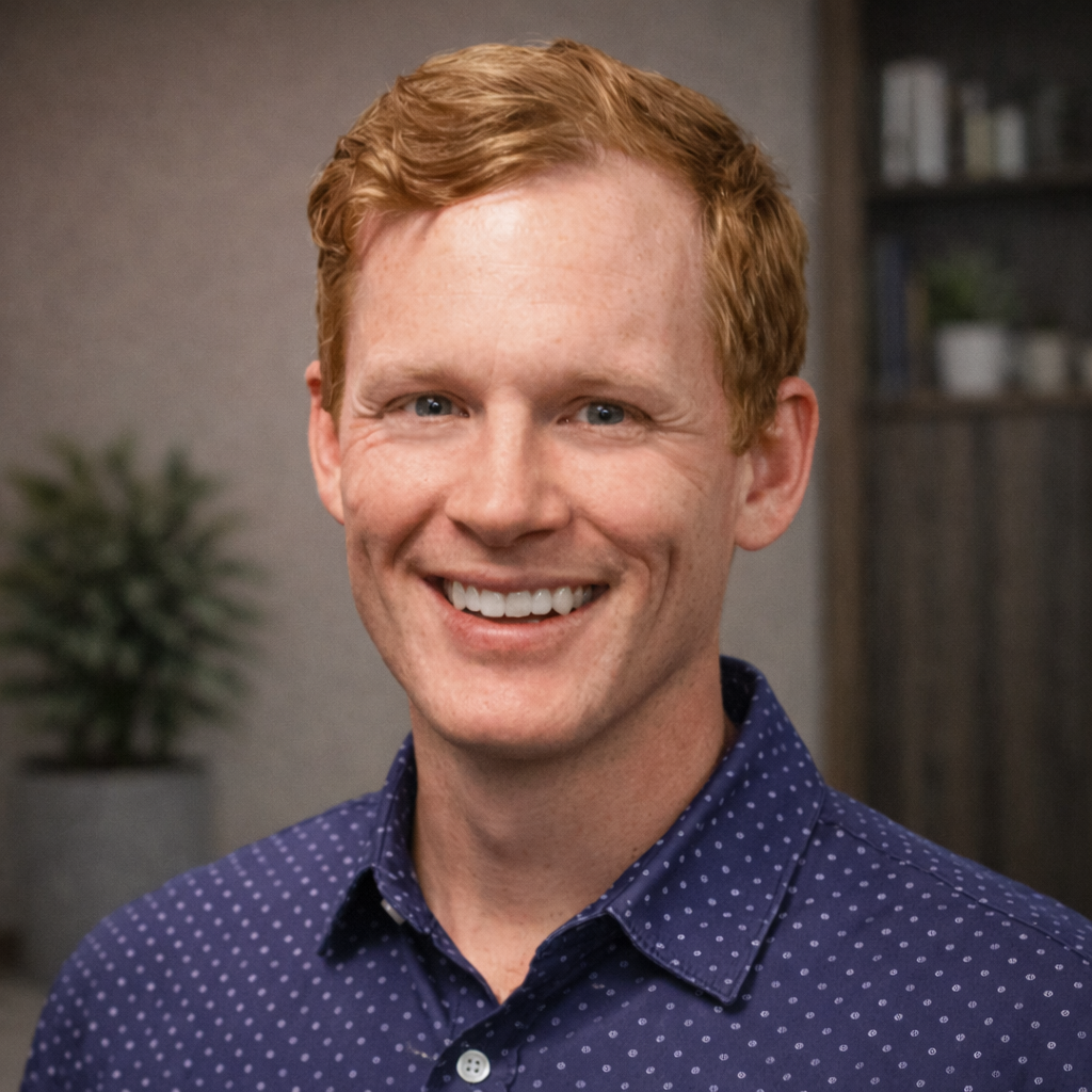 Black and white picture of Matt Summitt