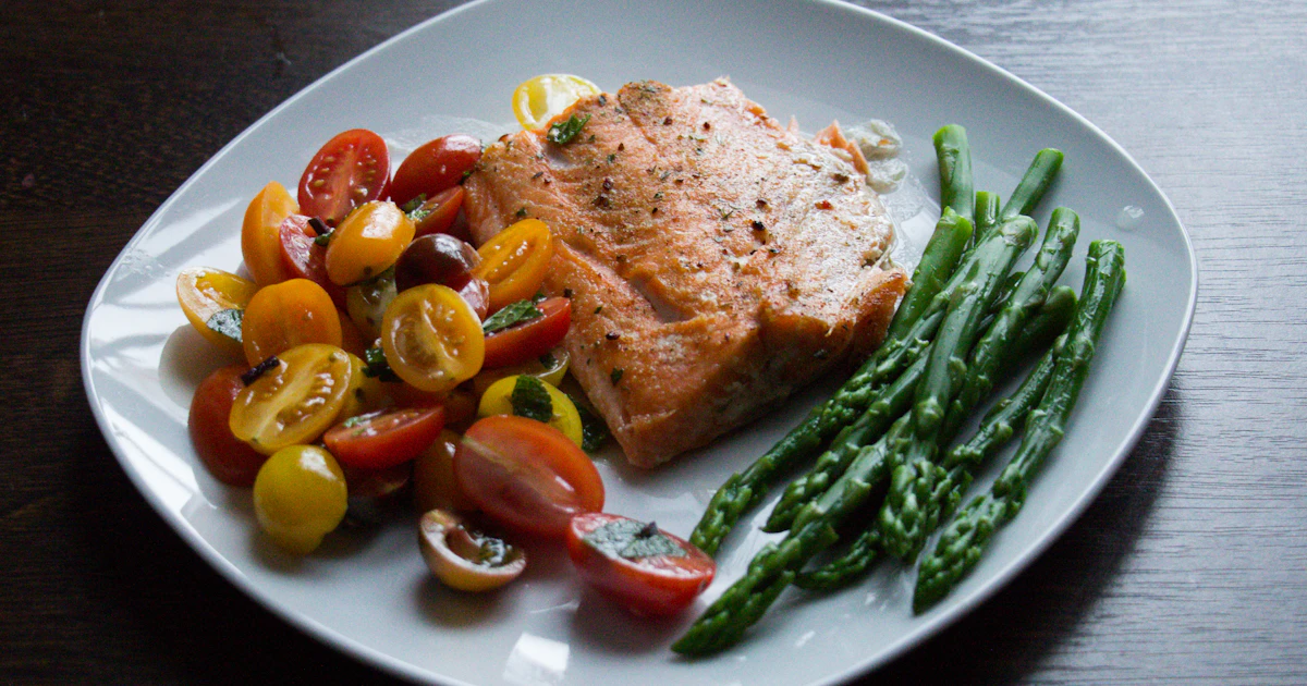 A Perimenopause Diet That Supports Your Hormones