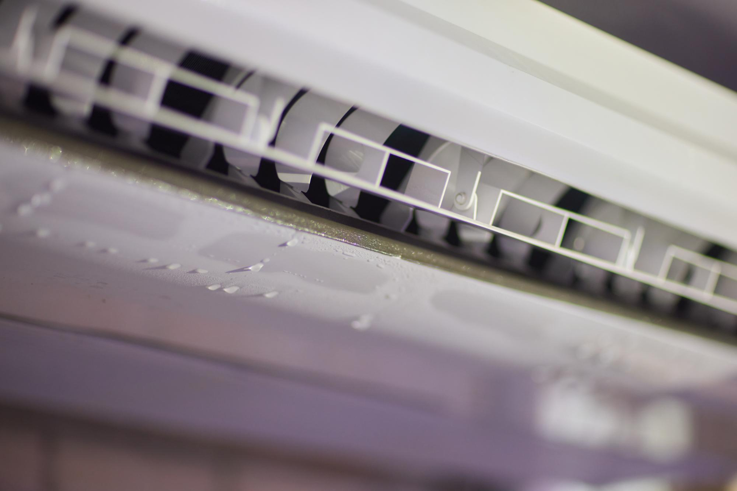 Troubleshooting Water Leaking From Your AC In Clover Hill