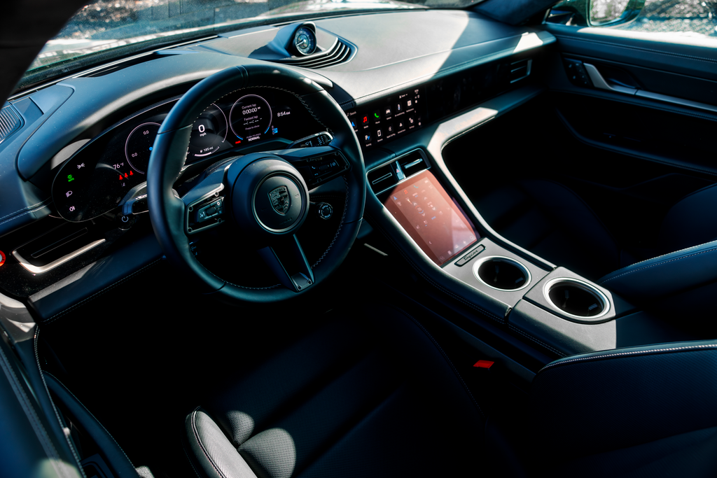 Car and driver 10 best suv 2026