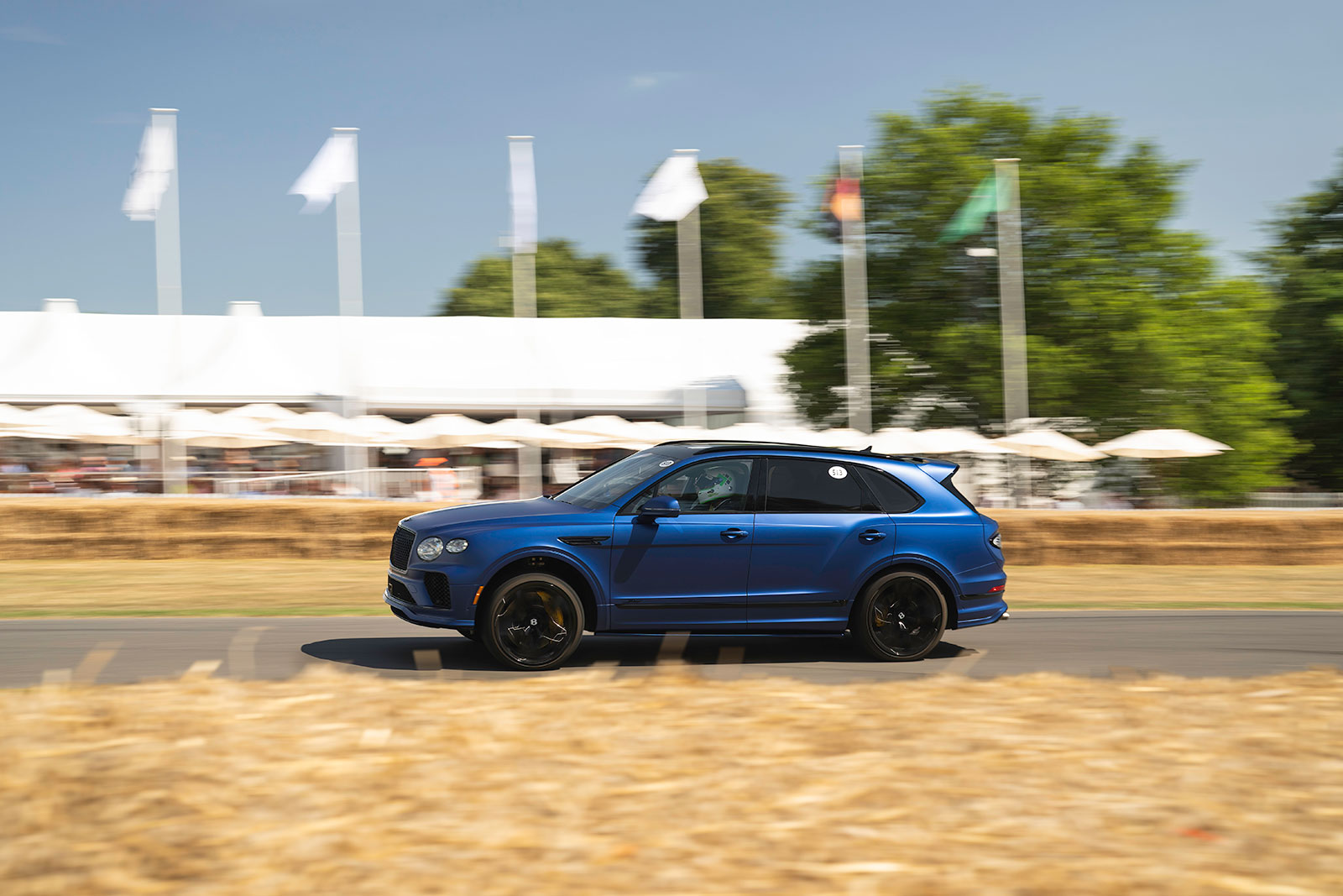 Bentayga Speed sets a Goodwood Hillclimb Record | Bentley