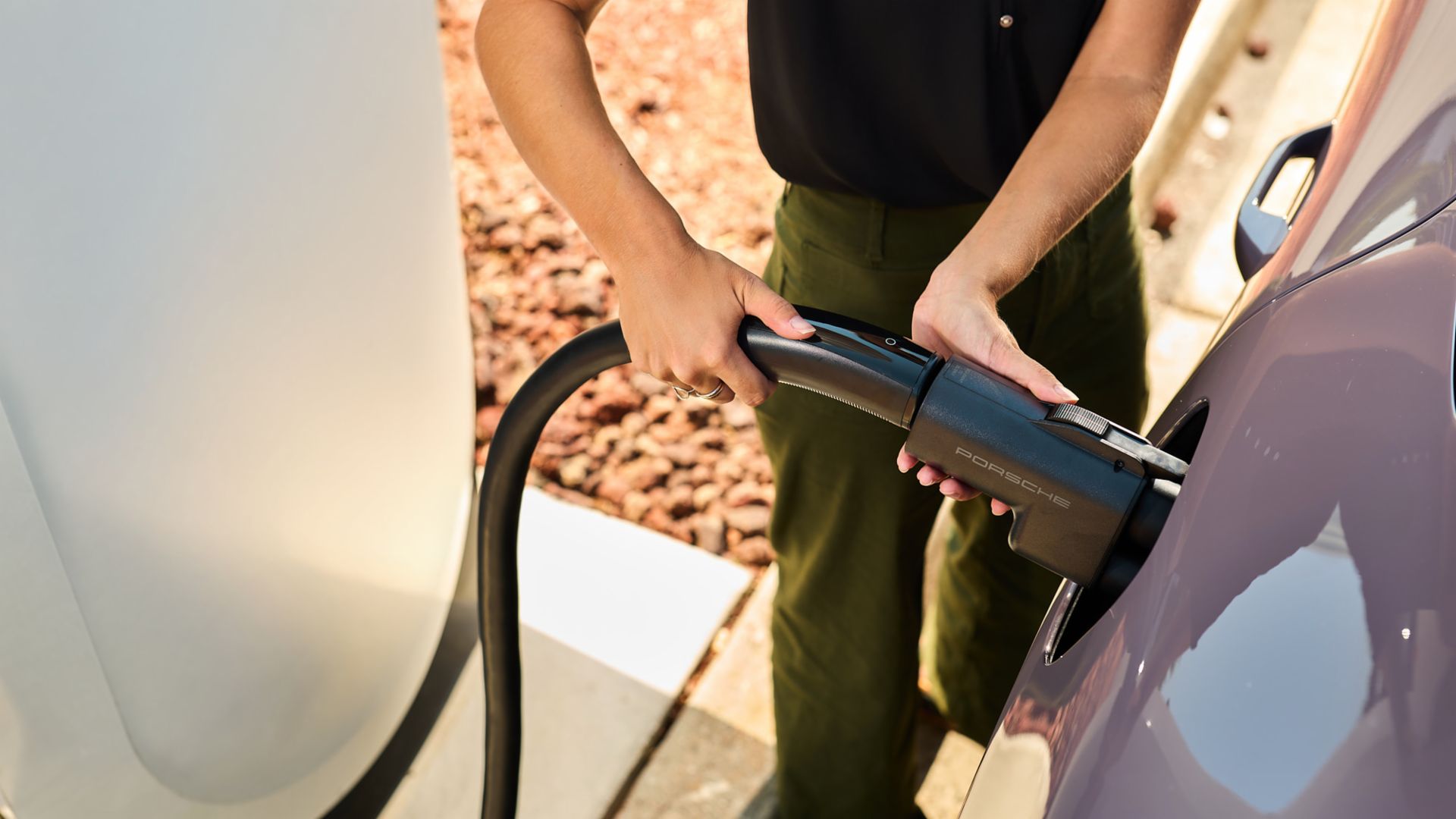 Can Porsche use Tesla chargers?