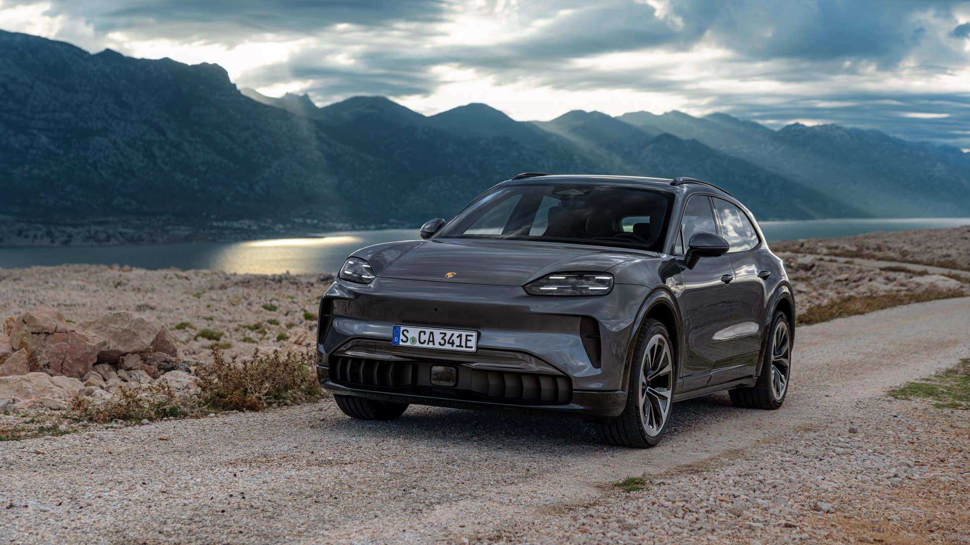 2026 porsche cayenne electric turbo