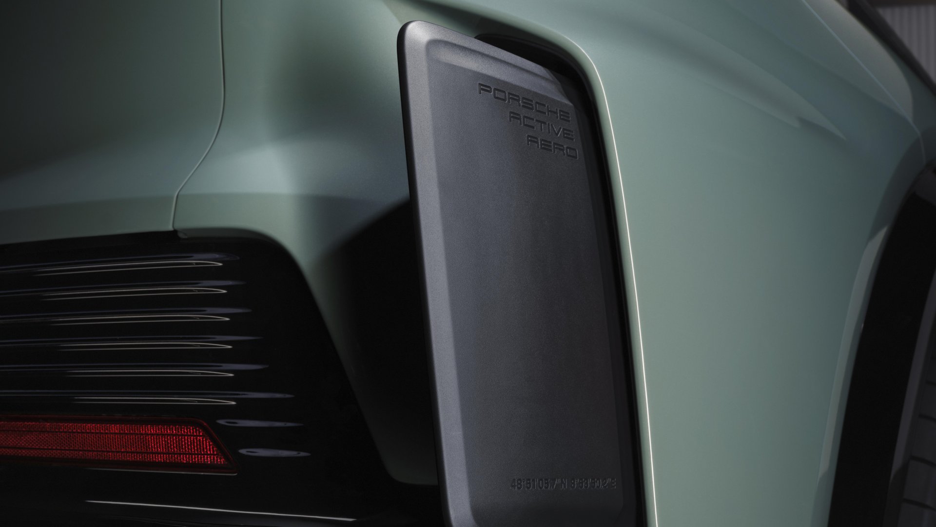 2026 porsche cayenne electric range