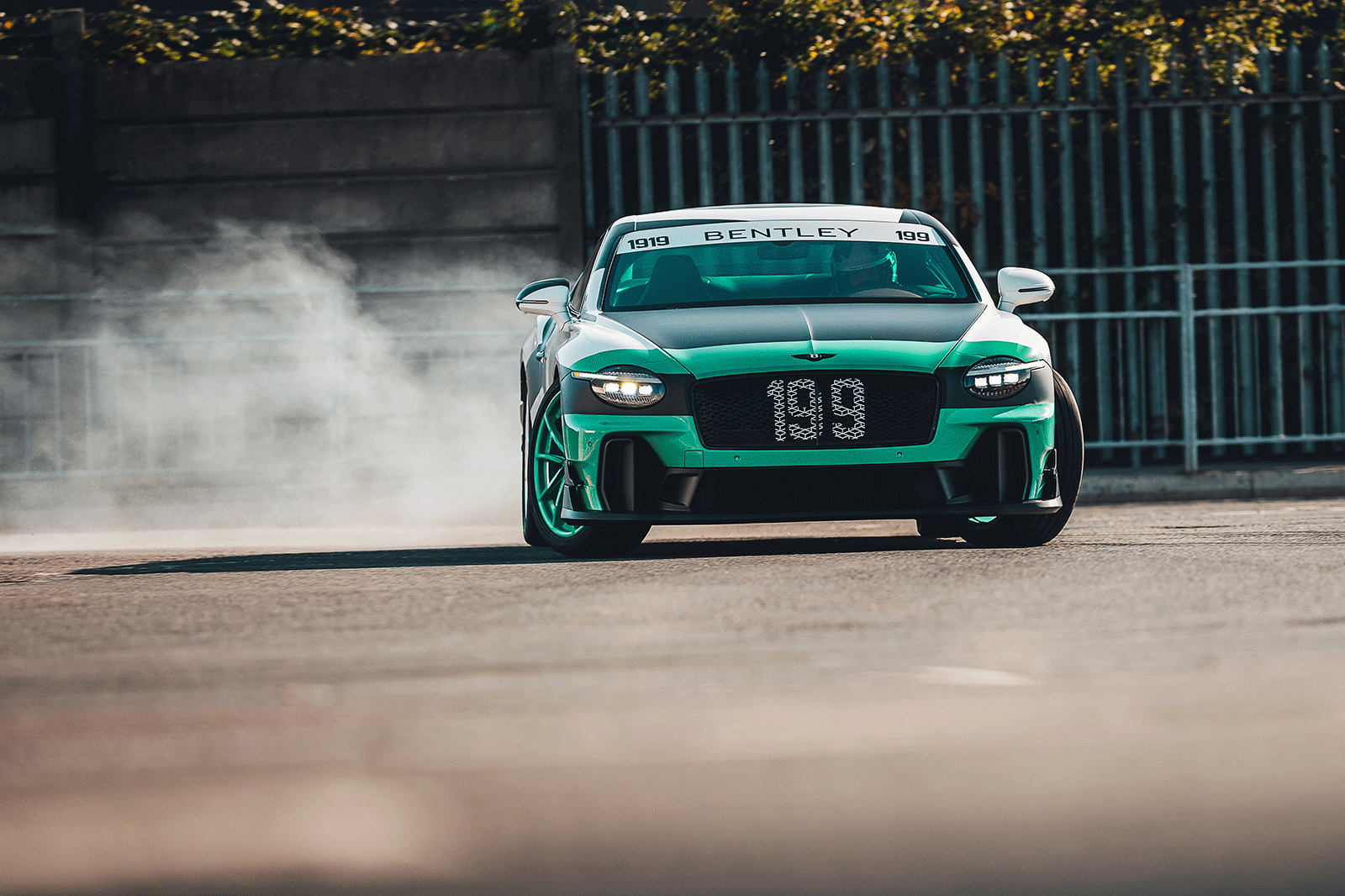 Bentley Supersports FULL SEND premiere