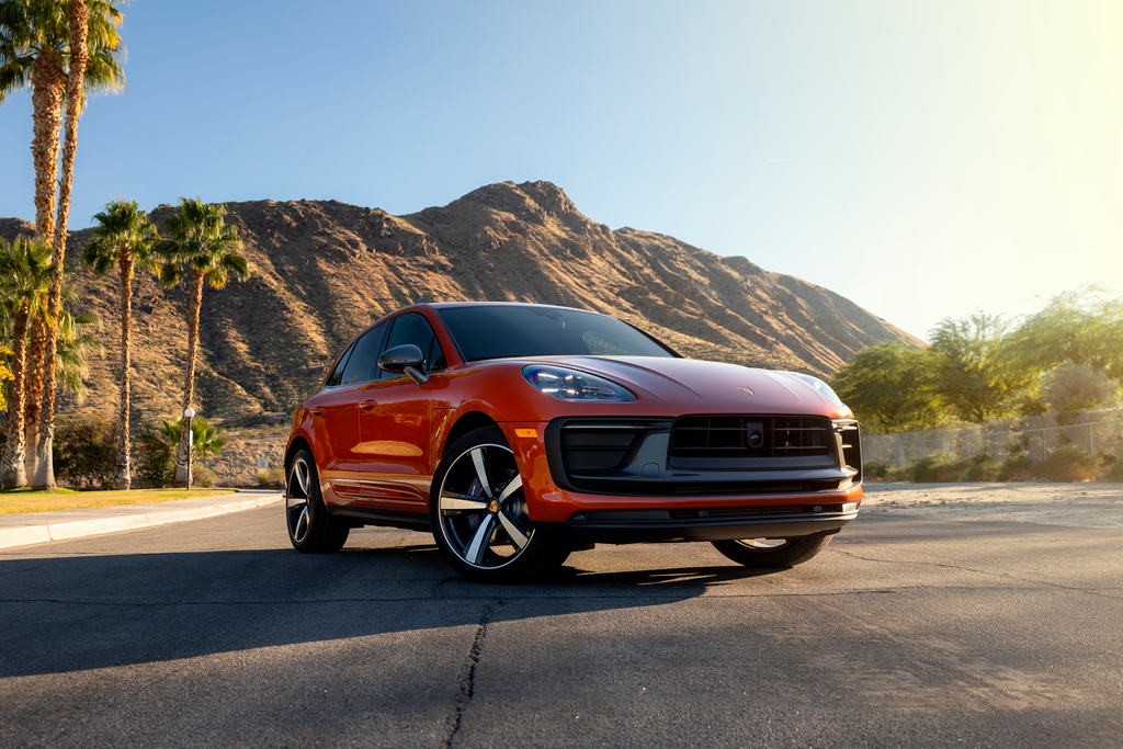 Porsche Macan gasoline 2026 | indiGO Auto Group