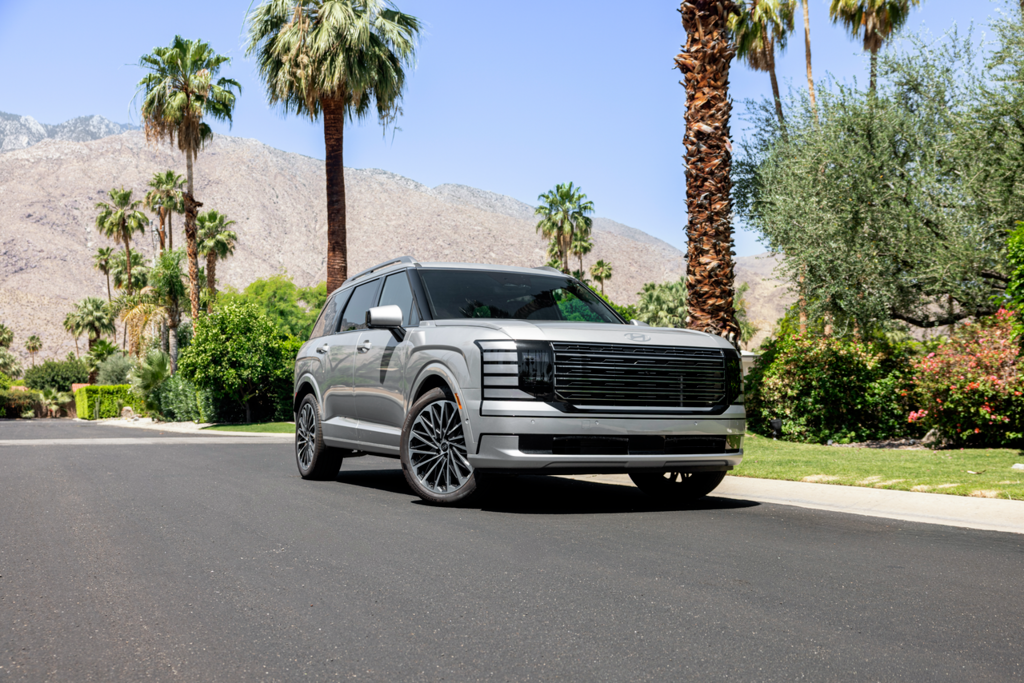 Safest new cars under $25 000